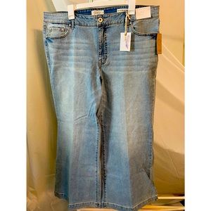 NWT Wide Legged Trouser, Lived in Vintage, Soft Sculpt, Jessica Simpson size 18W
